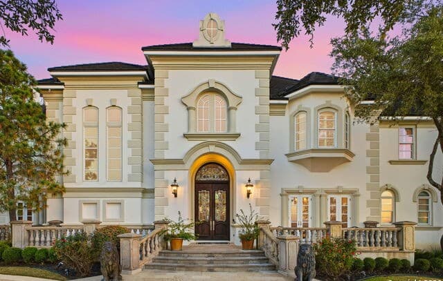 Home for sale at 2 Admirals Way in San Antonio, TX — photo 5