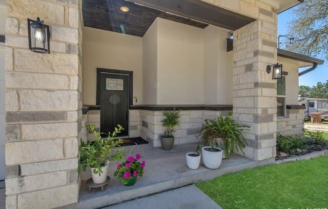 Home for sale at 348 Fawn in Spring Branch, TX — photo 5