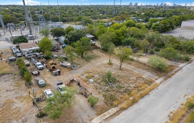rental at 6004 Rotary in San Antonio, TX — photo 4
