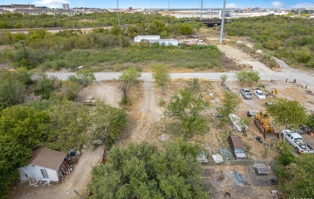 rental at JENULL Ave in San Antonio, TX — photo 5