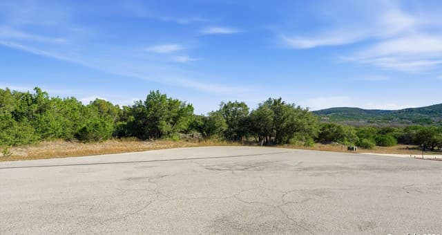 rental at 199 Private Road 1730 in Mico, TX — photo 5