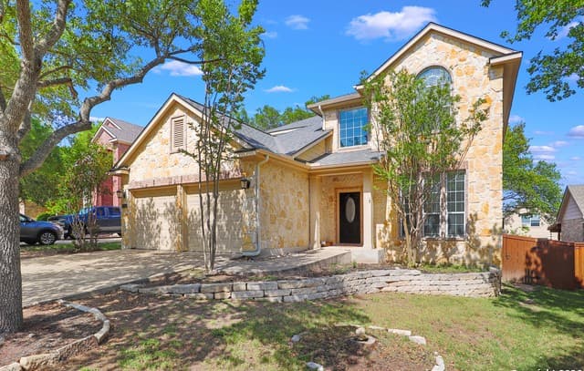 4-bedroom rental at 23530 Enchanted in San Antonio, TX — photo 1