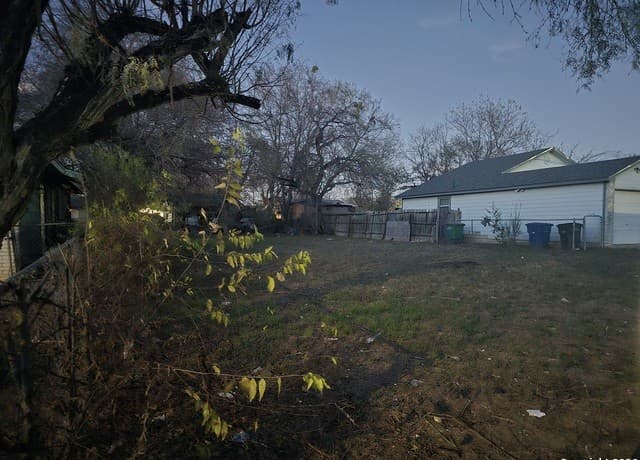 rental at 587 Morningview Dr in San Antonio, TX — photo 2