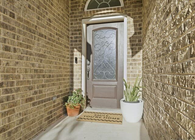 Home for sale at 10823 Lone Ranger in San Antonio, TX — photo 4