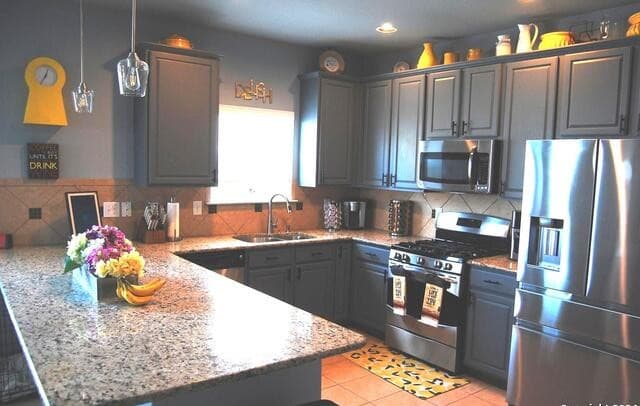 Home for sale at 509 Whittmen Ave in Schertz, TX — photo 3