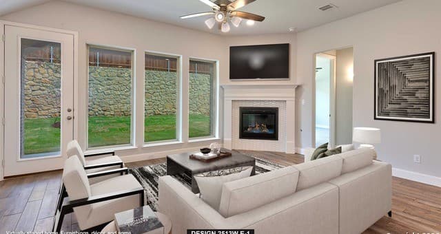 4-bedroom rental at 173 Mountain Oak in Castroville, TX — photo 2