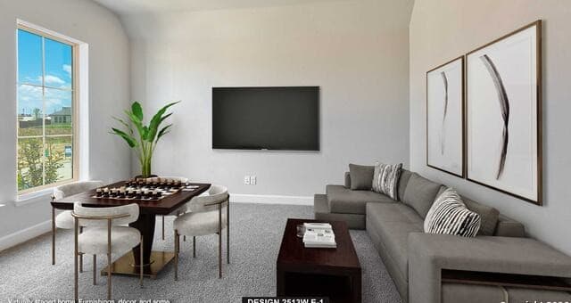 4-bedroom rental at 173 Mountain Oak in Castroville, TX — photo 5