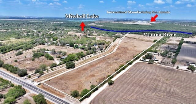 rental at 1031 Fm 2537 in San Antonio, TX — photo 1