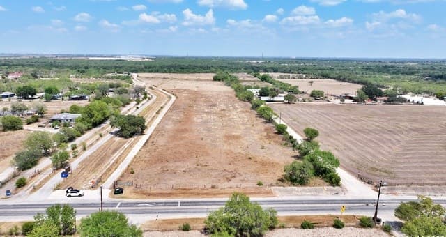 rental at 1031 Fm 2537 in San Antonio, TX — photo 3