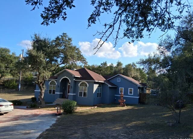 4-bedroom rental at 7061 Devonshire in Spring Branch, TX — photo 1