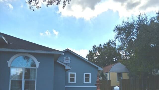 4-bedroom rental at 7061 Devonshire in Spring Branch, TX — photo 5