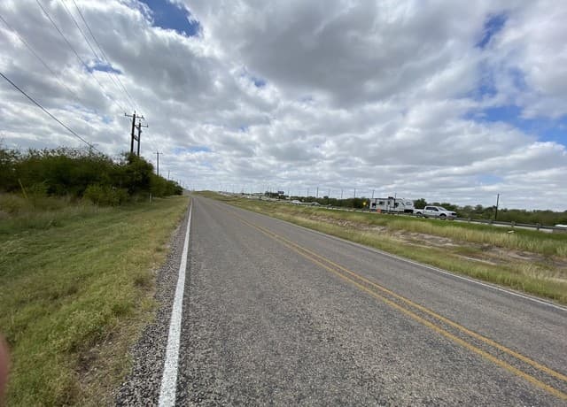 rental at 12030 E Interstate 10 in San Antonio, TX — photo 3