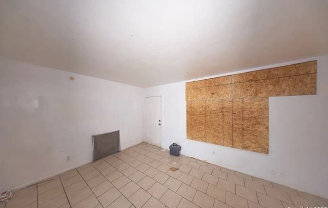 1-bedroom rental at 170 De Chantle Unit APT 709 in San Antonio, TX — photo 4