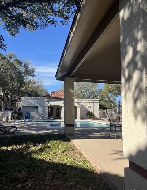 3-bedroom rental at 19215 Tanoan in San Antonio, TX — photo 2