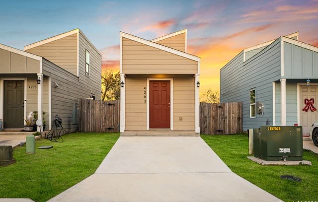 1-bedroom rental at 4283 Thalweg in San Antonio, TX — photo 1