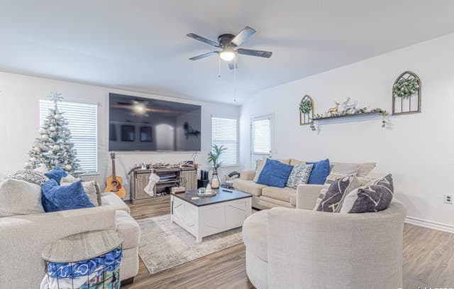 3-bedroom rental at 730 Pelican in San Antonio, TX — photo 5