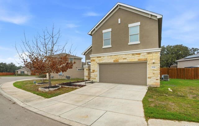 Home for sale at 5726 Chestnut Xing in San Antonio, TX — photo 3