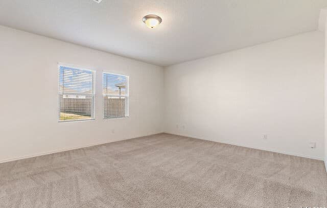 3-bedroom rental at 12603 Antilia in San Antonio, TX — photo 5