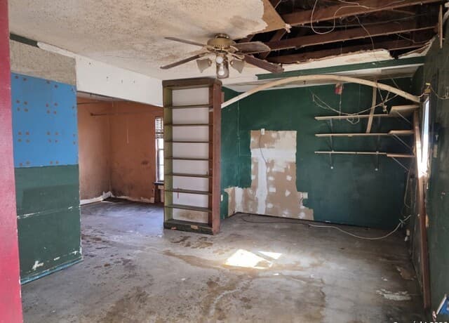 2-bedroom rental at 3111 Kiowa in San Antonio, TX — photo 5