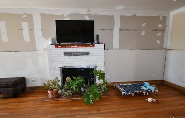 3-bedroom rental at 411 E Ansley in San Antonio, TX — photo 4