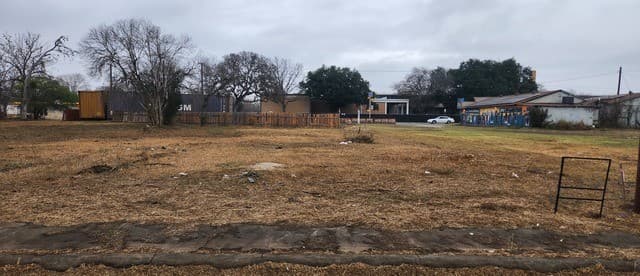 rental at 731 Sterling in San Antonio, TX — photo 3