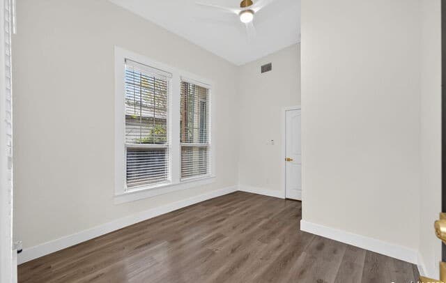 2-bedroom rental at 413 Nopal Unit 102 in San Antonio, TX — photo 4