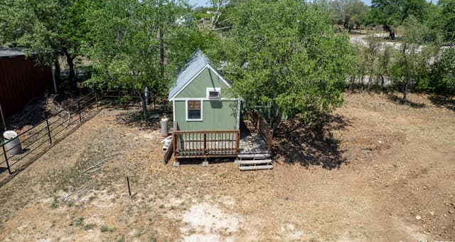 1-bedroom rental at 10581 Fm 2200 in Yancey, TX — photo 1
