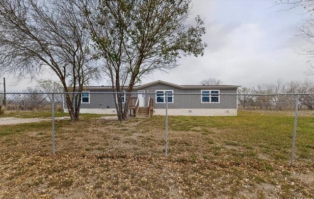 Home for sale at 19124 La Gloria in Elmendorf, TX — photo 3