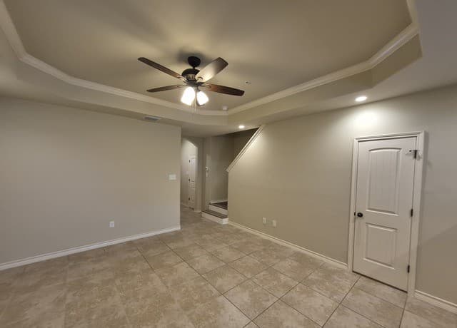 3-bedroom rental at 6522 Marcel Way Unit 102 in San Antonio, TX — photo 3