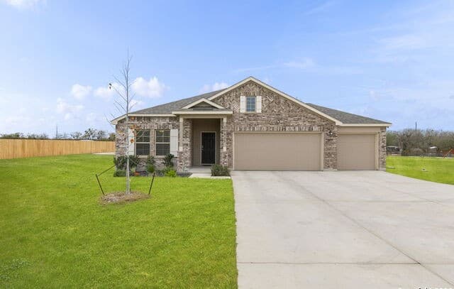 4-bedroom rental at 20825 Pleasanton Rd in San Antonio, TX — photo 4
