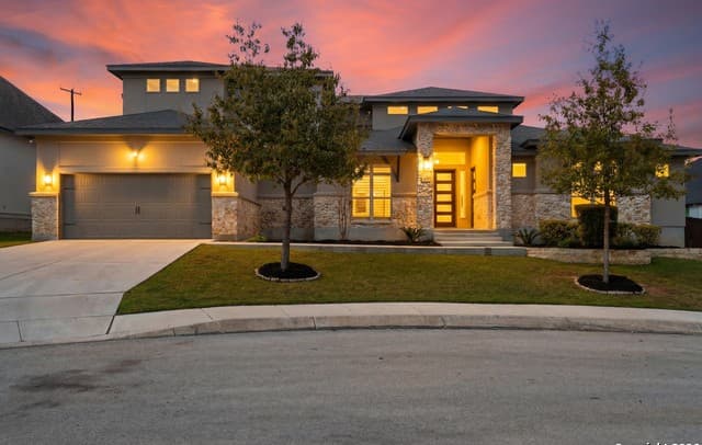 4-bedroom rental at 3707 Watch Hill in San Antonio, TX — photo 2