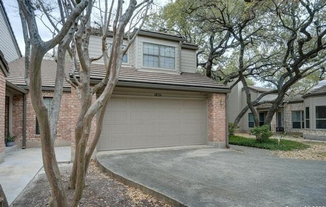 2-bedroom rental at 1407 Saint Andrews Unit 0 in San Antonio, TX — photo 4