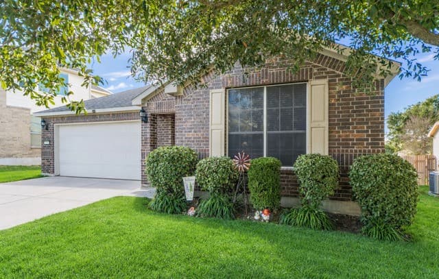 3-bedroom rental at 7514 Mission Tower in Boerne, TX — photo 2