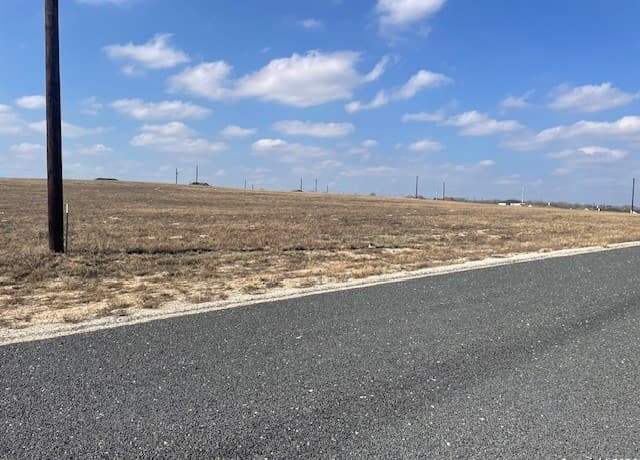 rental at 116 Dragonfly in La Vernia, TX — photo 1