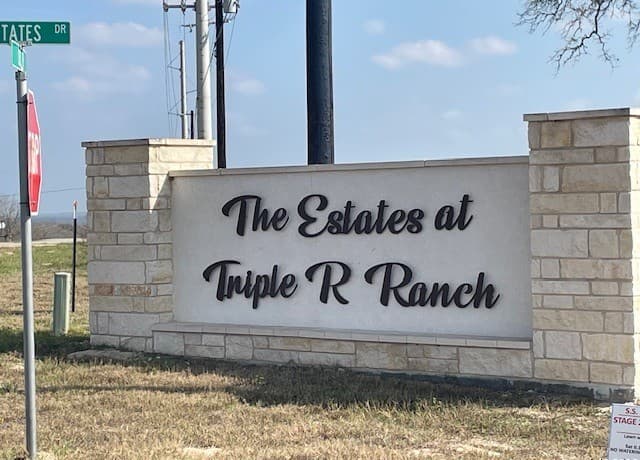 rental at 120 Dragonfly in La Vernia, TX — photo 5