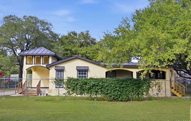 Home for sale at 4443 Palace in Von Ormy, TX — photo 3
