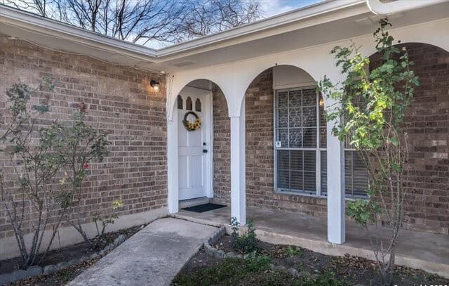 3-bedroom rental at 4834 Casa Bello in San Antonio, TX — photo 2