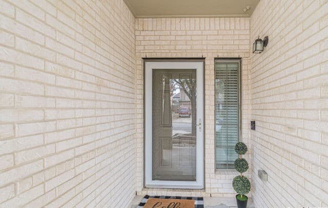 5-bedroom rental at 204 Wildcat Run in Cibolo, TX — photo 5