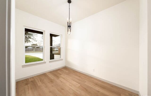 Home for sale at 118 San Antonio Blvd in San Antonio, TX — photo 5