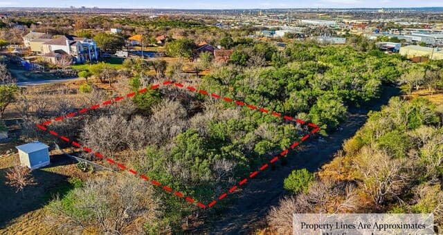 rental at 0 Wesp Way #3 in Live Oak, TX — photo 5