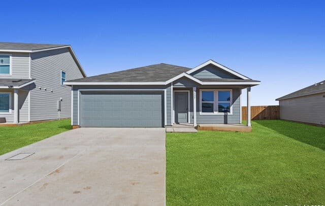 3-bedroom rental at 137 Alameda Dr in Fredericksburg, TX — photo 1