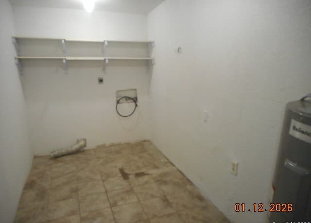 4-bedroom rental at 1012 Anna Dr in Pleasanton, TX — photo 4