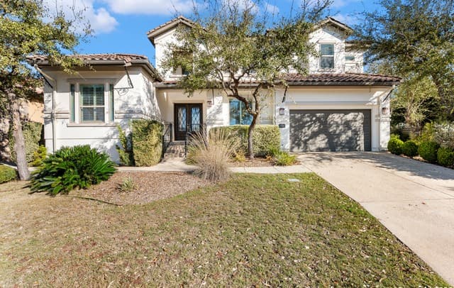 4-bedroom rental at 7106 Bluff Run in San Antonio, TX — photo 1