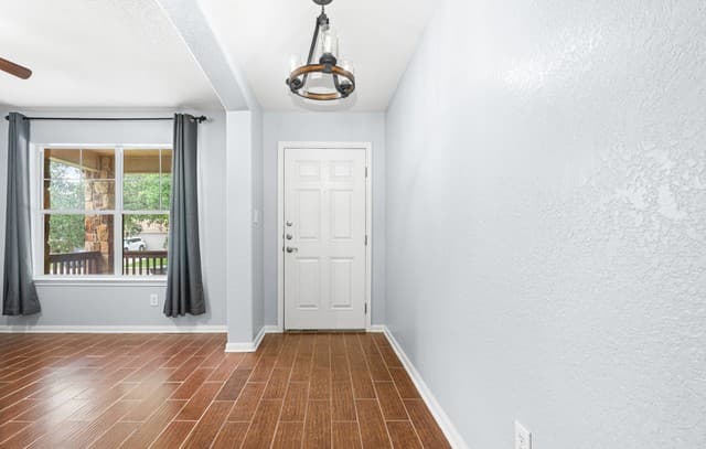 4-bedroom rental at 265 Arcadia in Cibolo, TX — photo 2