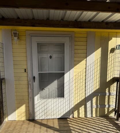 2-bedroom rental at 2057 Indian Hills in Spring Branch, TX — photo 2