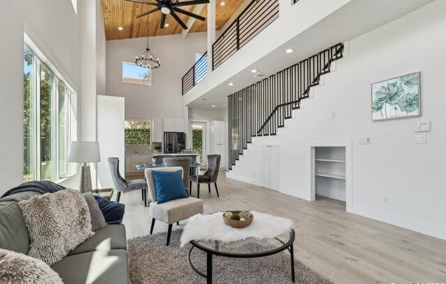 Home for sale at 2535 Manor Heights in San Antonio, TX — photo 3