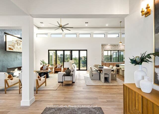 4-bedroom rental at 23205 Logan Canyon in San Antonio, TX — photo 3
