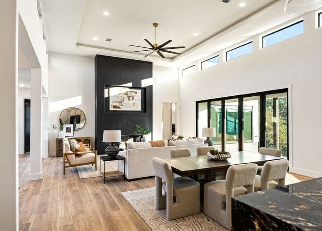 4-bedroom rental at 23205 Logan Canyon in San Antonio, TX — photo 4