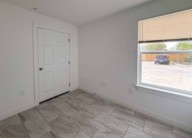 2-bedroom rental at 346 Ware in San Antonio TX