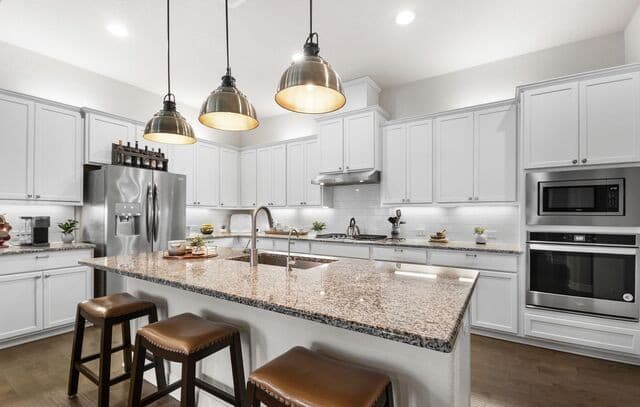 2-bedroom rental at 150 Cinnamon Creek in Boerne, TX — photo 4